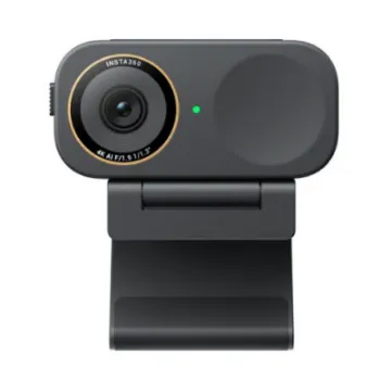 صورة كاميرا ويب Link 2C برو بدقة 4K مع الذكاء الاصطناعي من Insta360